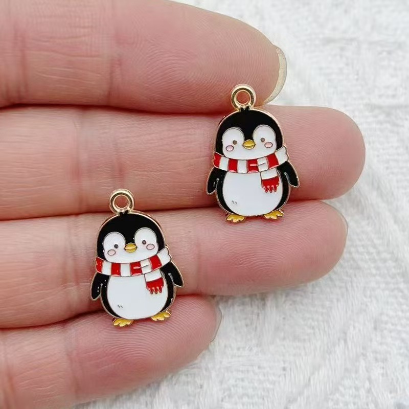 10 ชิ้น จี้พวงกุญแจการ์ตูนเพนก - Jewelry Making Jewelry บทวิจารณ์และราคา